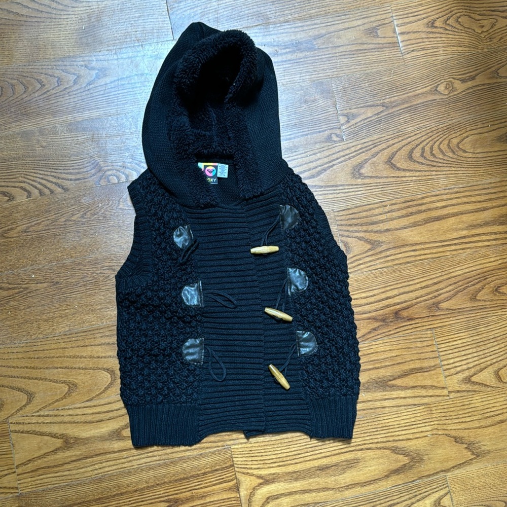 Roxy youth vest